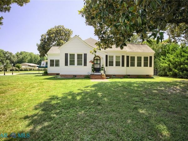 2750 New Point Comfort Highway , Port Haywood, VA 23138