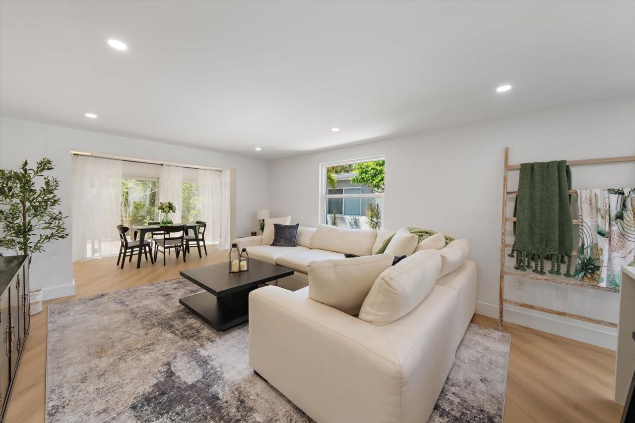 578 Spanish Drive S, Longboat Key, FL 34228 Photo