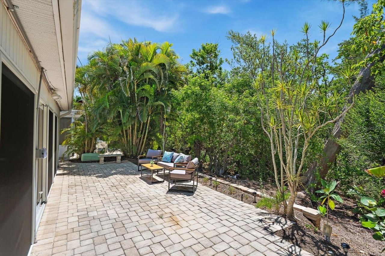 578 Spanish Drive S, Longboat Key, FL 34228 Photo