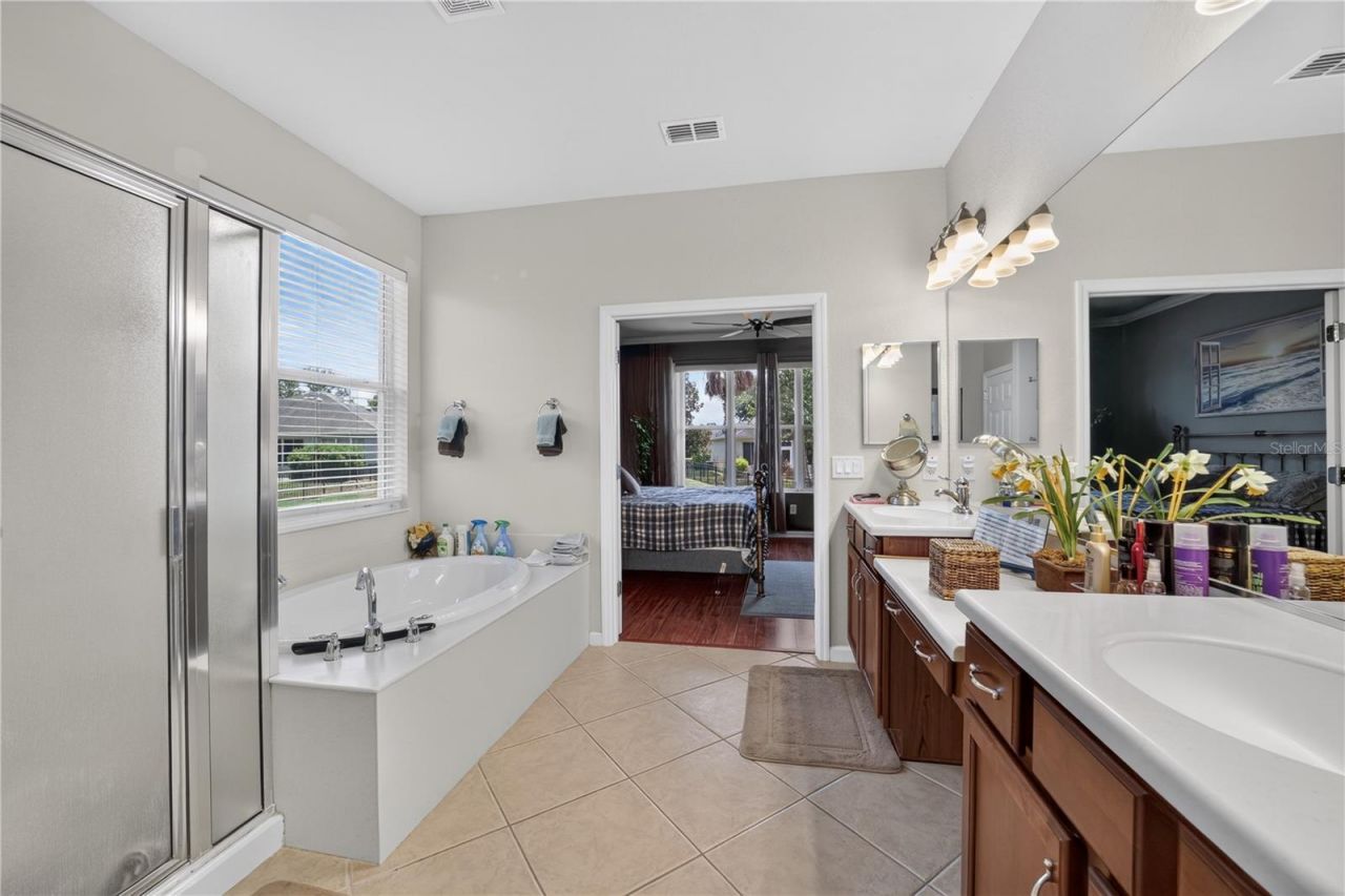 9824 SW 72nd Lane , Ocala, FL 34481 Photo