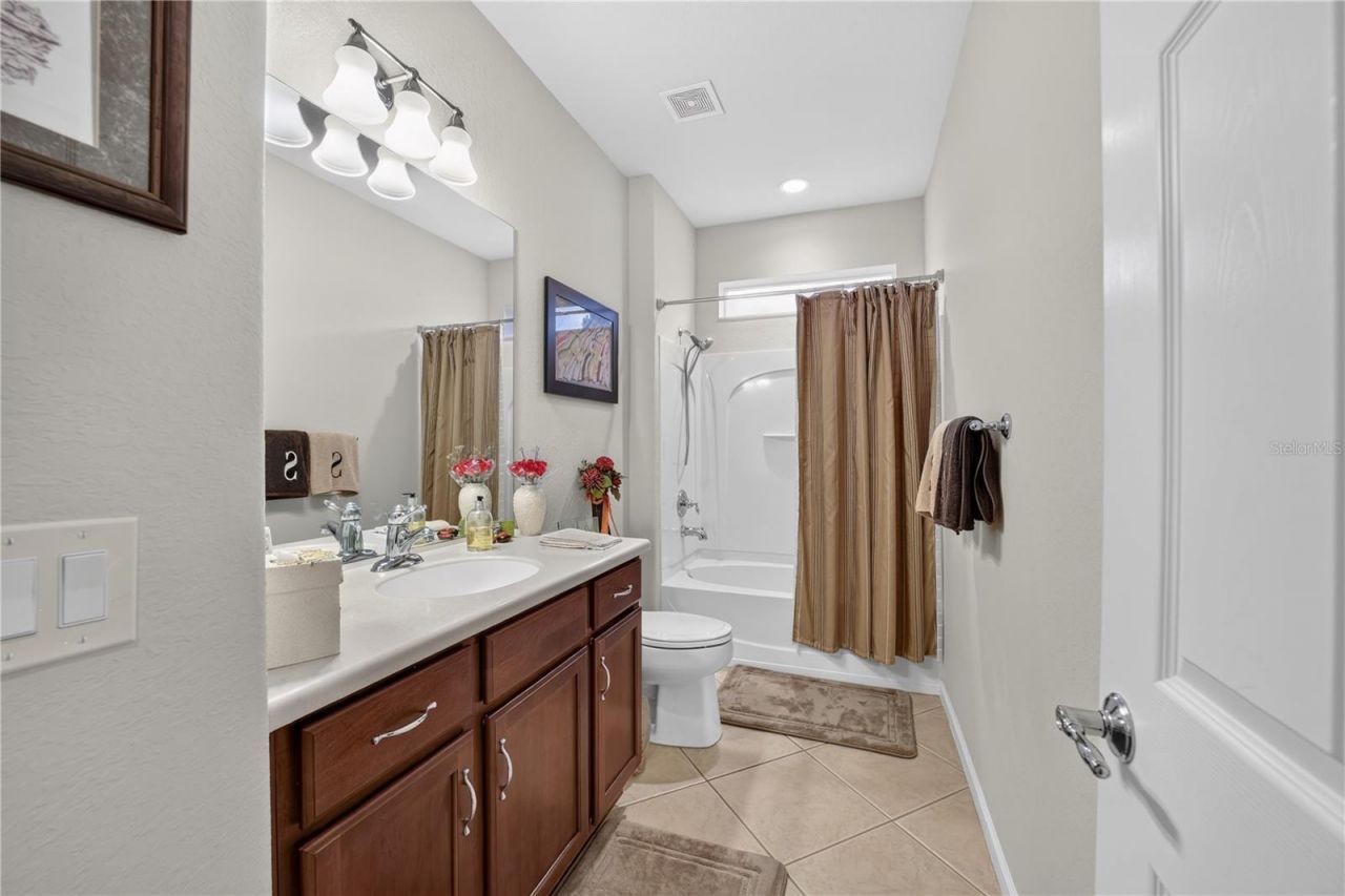 9824 SW 72nd Lane , Ocala, FL 34481 Photo