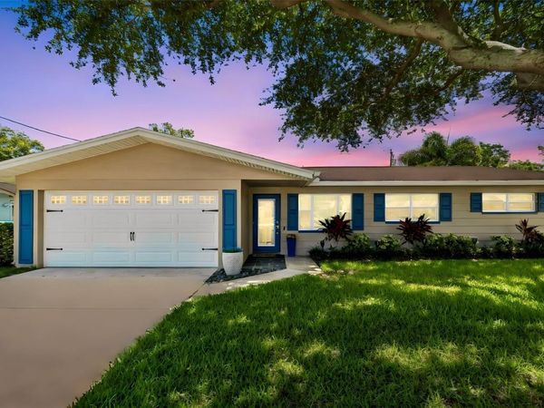 9045 RIDGE ROAD , SEMINOLE, FL 33772