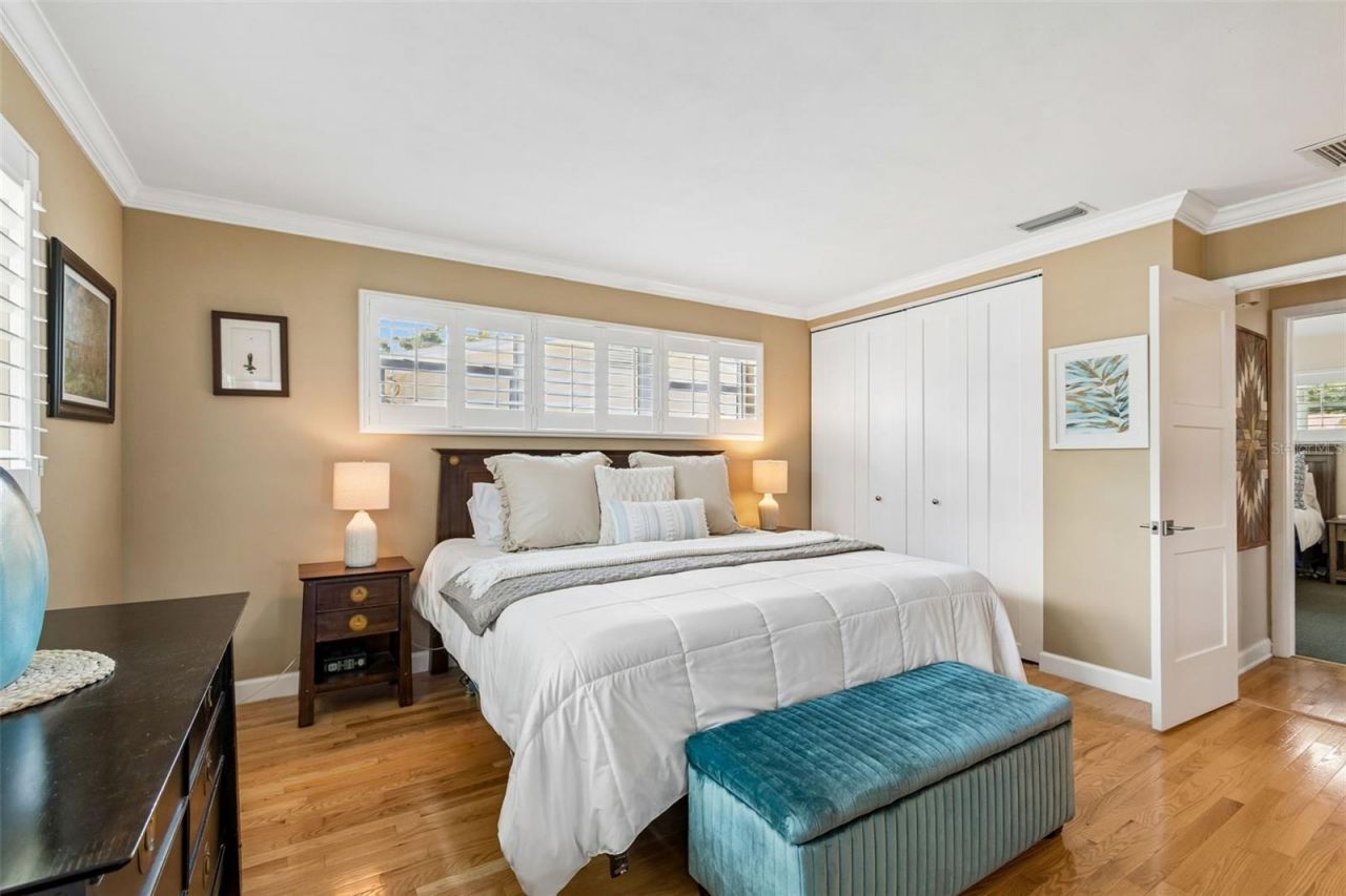 9045 Ridge Road, Seminole, FL 33772 Photo