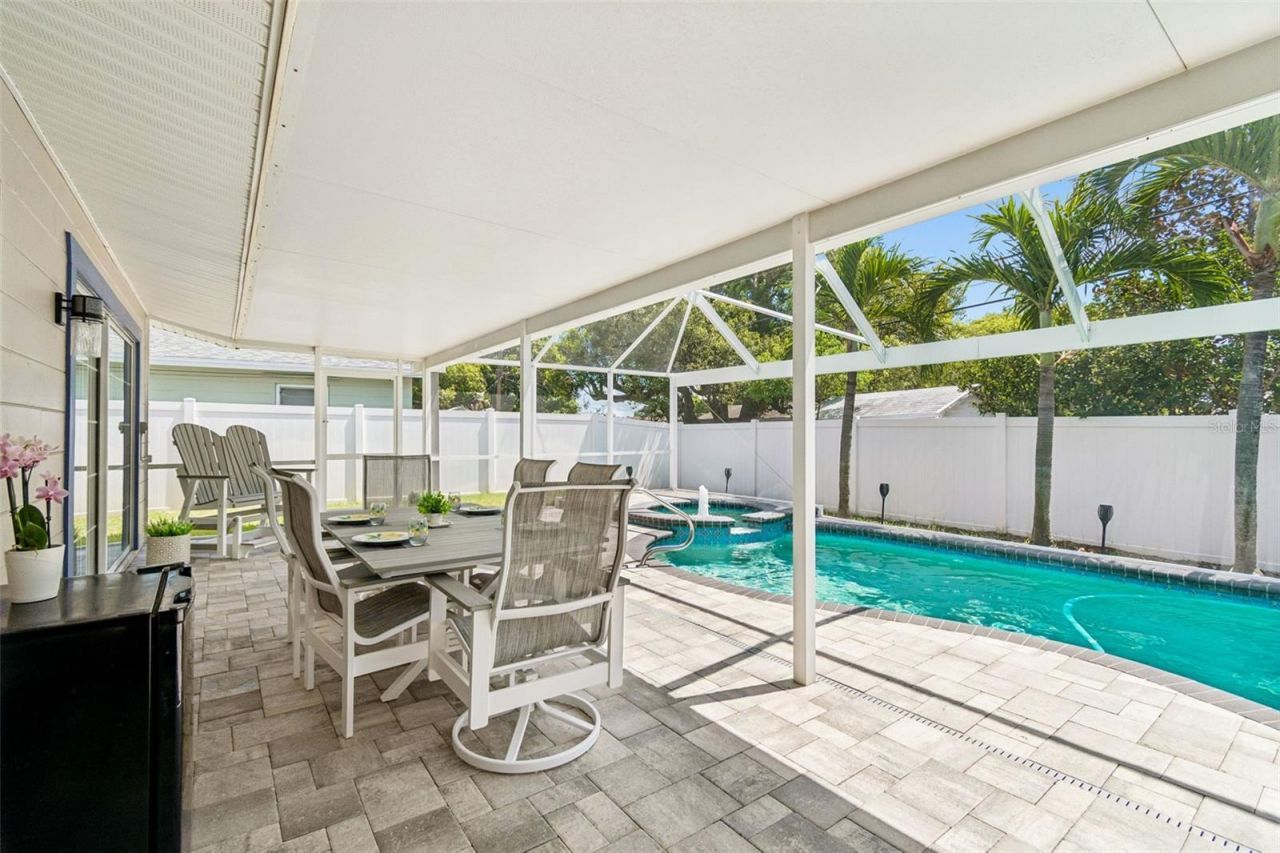9045 Ridge Road, Seminole, FL 33772 Photo