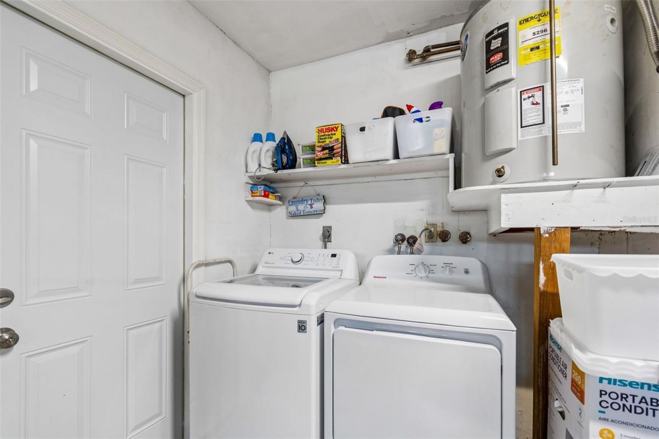 9045 Ridge Road, Seminole, FL 33772 Photo
