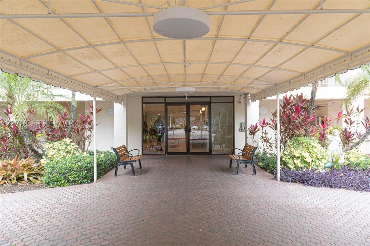 3051 N Course Dr , Unit 107, Pompano Beach, FL 33069 Photo