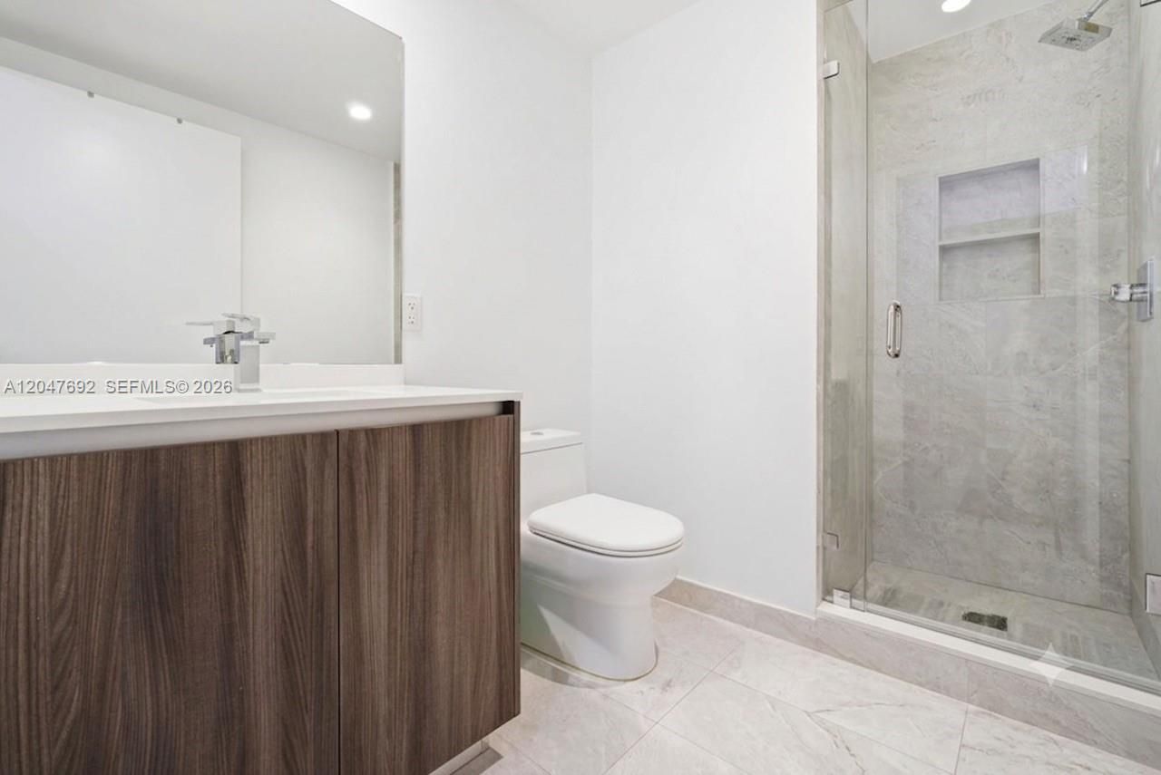 488 NE 18th St , Unit 1806, Miami, FL 33132 Photo