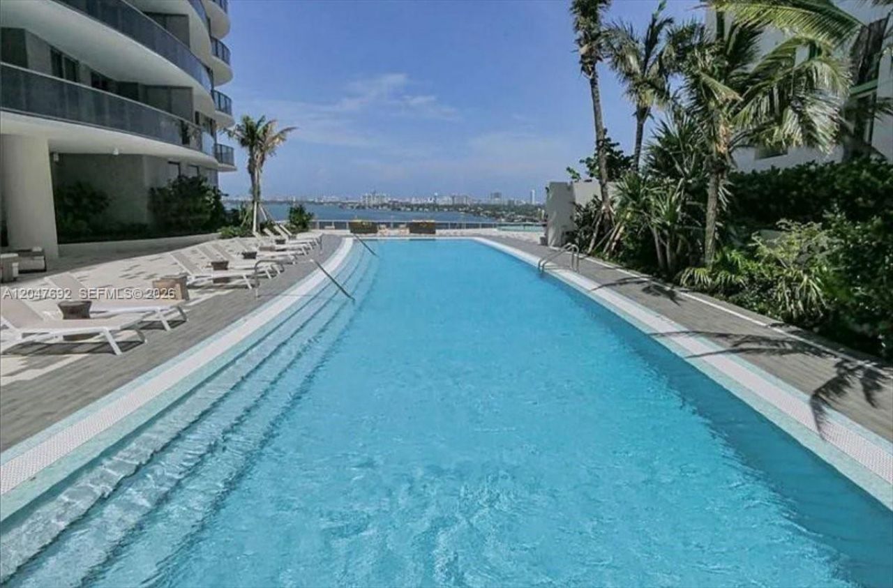 488 NE 18th St , Unit 1806, Miami, FL 33132 Photo