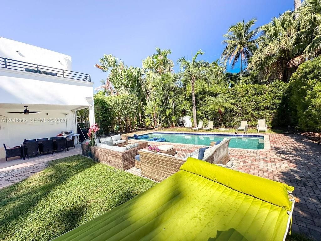 1255 Jackson St , Hollywood, FL 33019 Photo