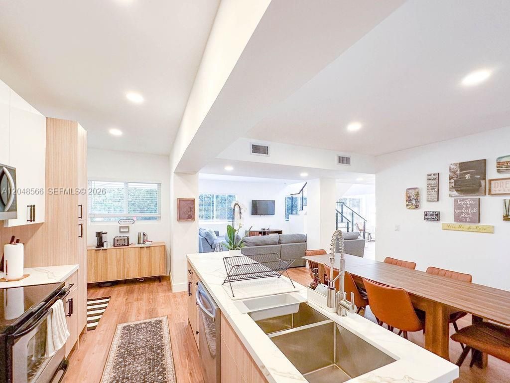1255 Jackson St , Hollywood, FL 33019 Photo