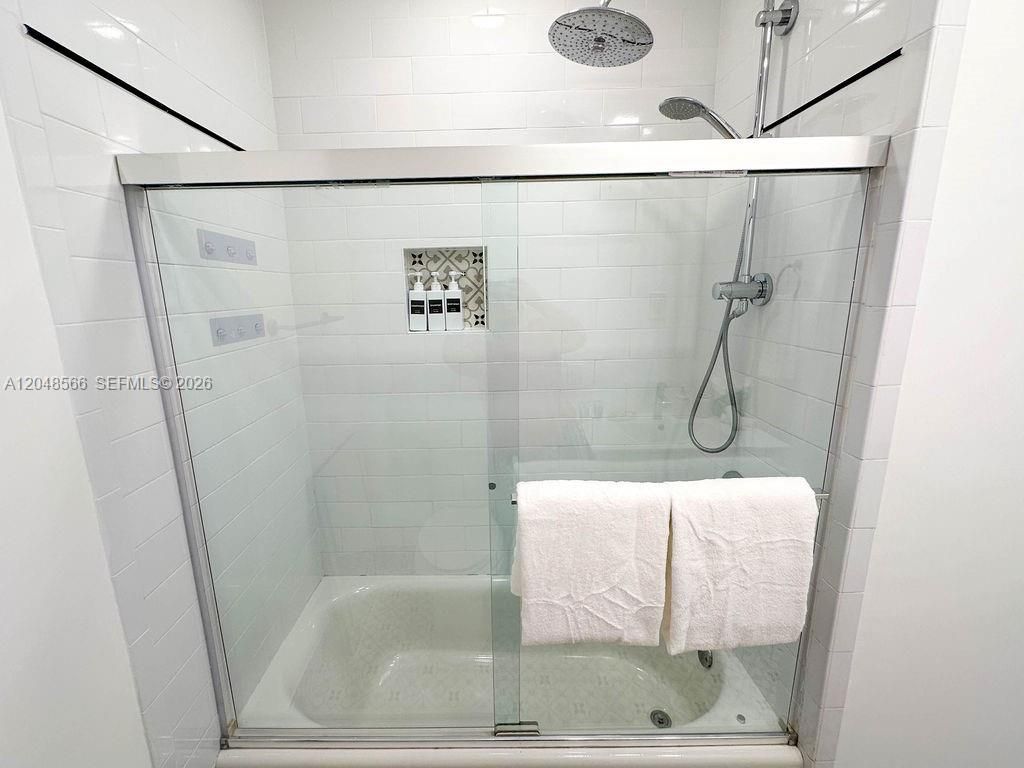 1255 Jackson St , Hollywood, FL 33019 Photo