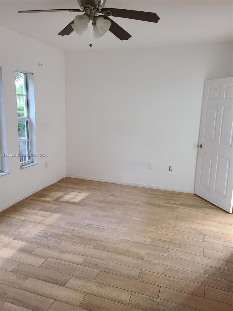 2541 Centergate Dr, Unit 101, Miramar, FL 33025 Photo