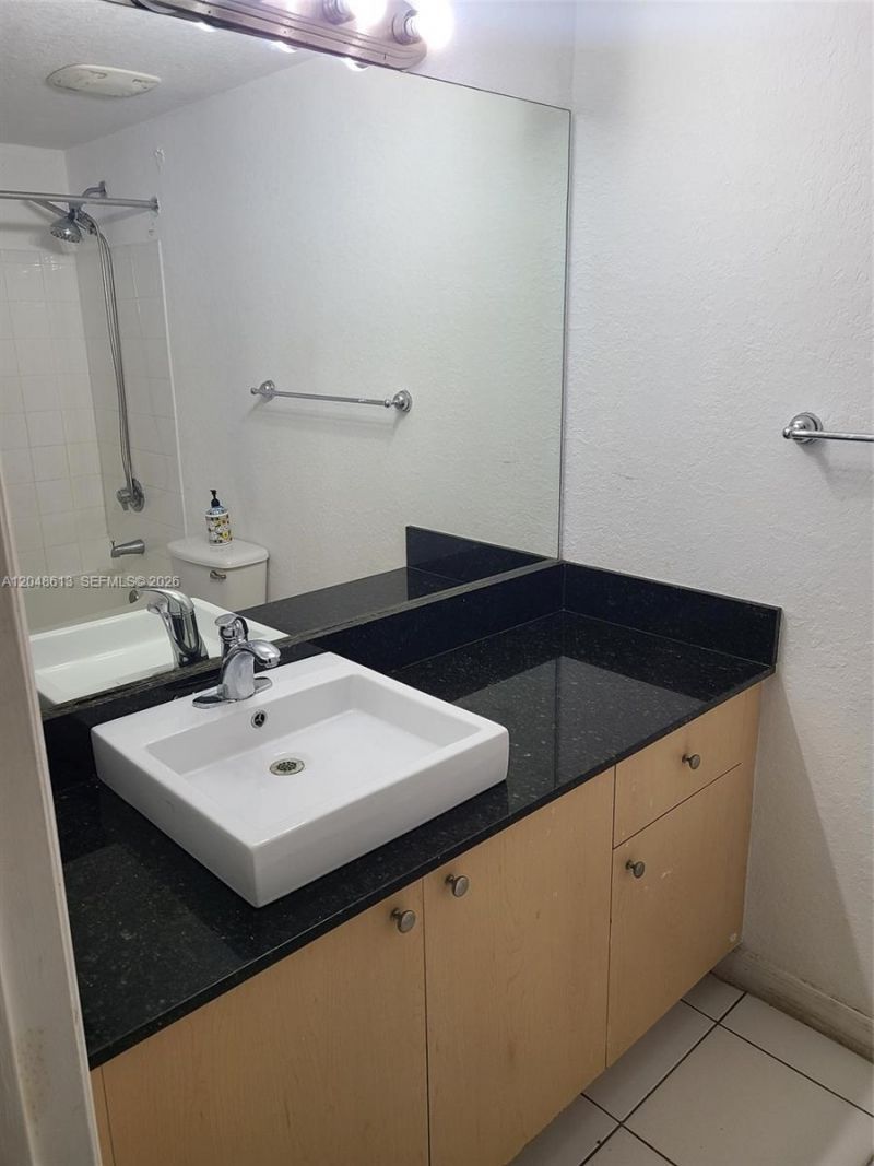 2541 Centergate Dr, Unit 101, Miramar, FL 33025 Photo