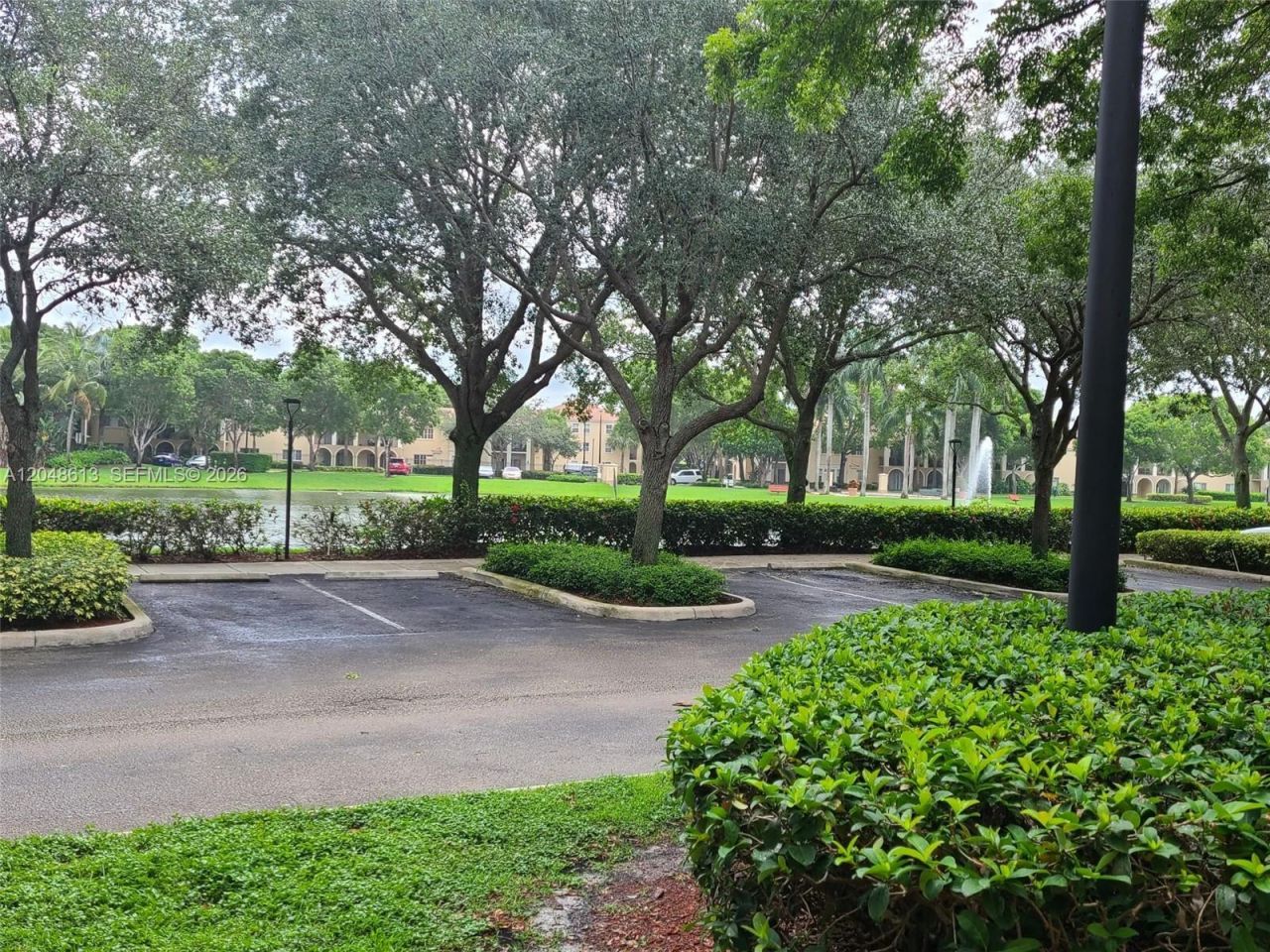 2541 Centergate Dr, Unit 101, Miramar, FL 33025 Photo