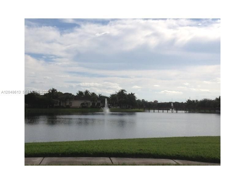 2541 Centergate Dr, Unit 101, Miramar, FL 33025 Photo