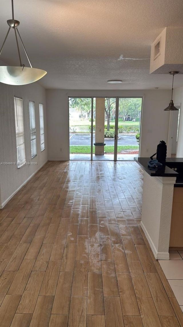 2541 Centergate Dr, Unit 101, Miramar, FL 33025 Photo