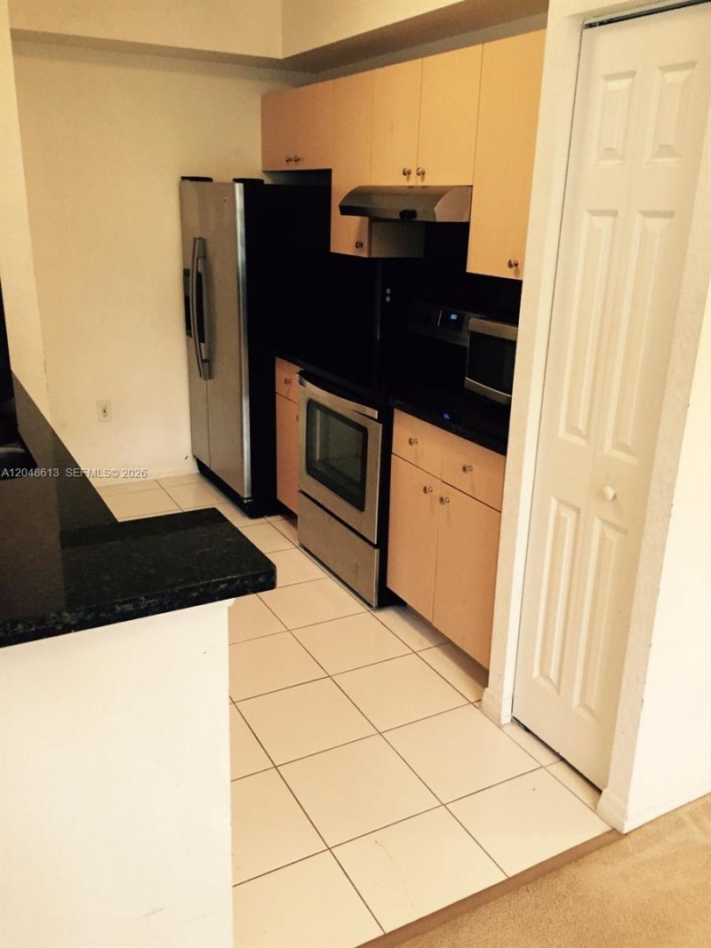 2541 Centergate Dr, Unit 101, Miramar, FL 33025 Photo
