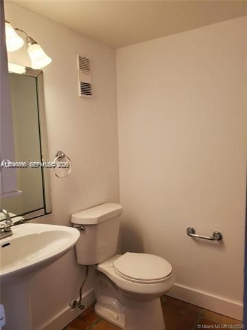 1345 West Ave , Unit 702, Miami Beach, FL 33139 Photo
