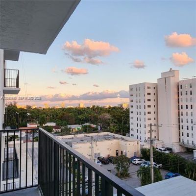 1345 West Ave , Unit 702, Miami Beach, FL 33139 Photo