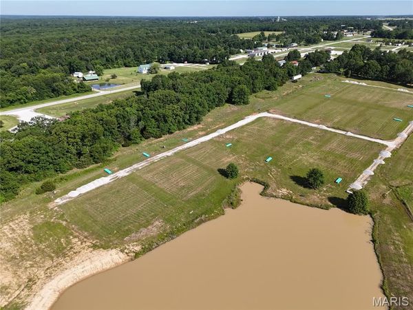 19340 Highway J #188 , Monroe City, MO 63456
