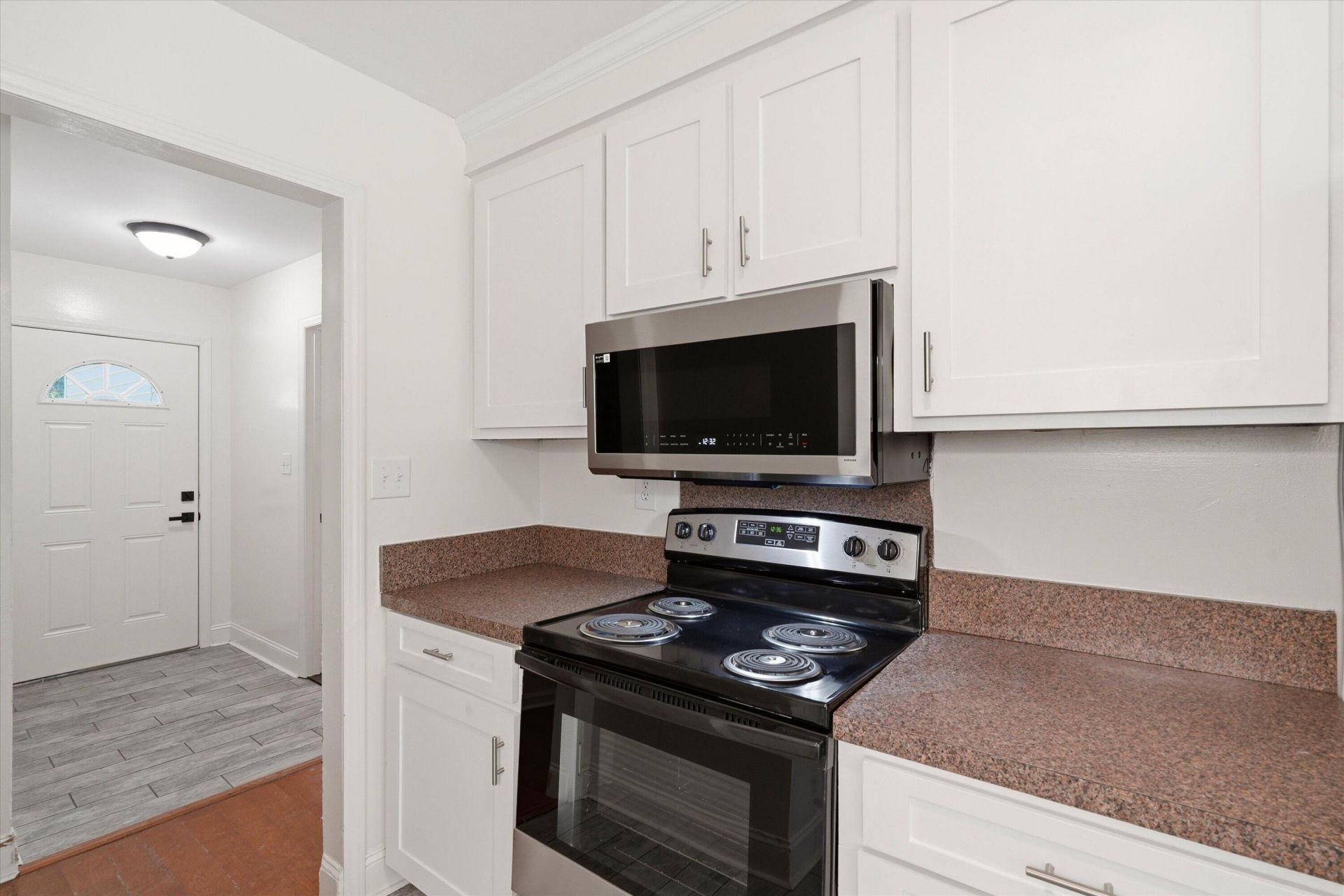 106 Cambell Court Photo 10