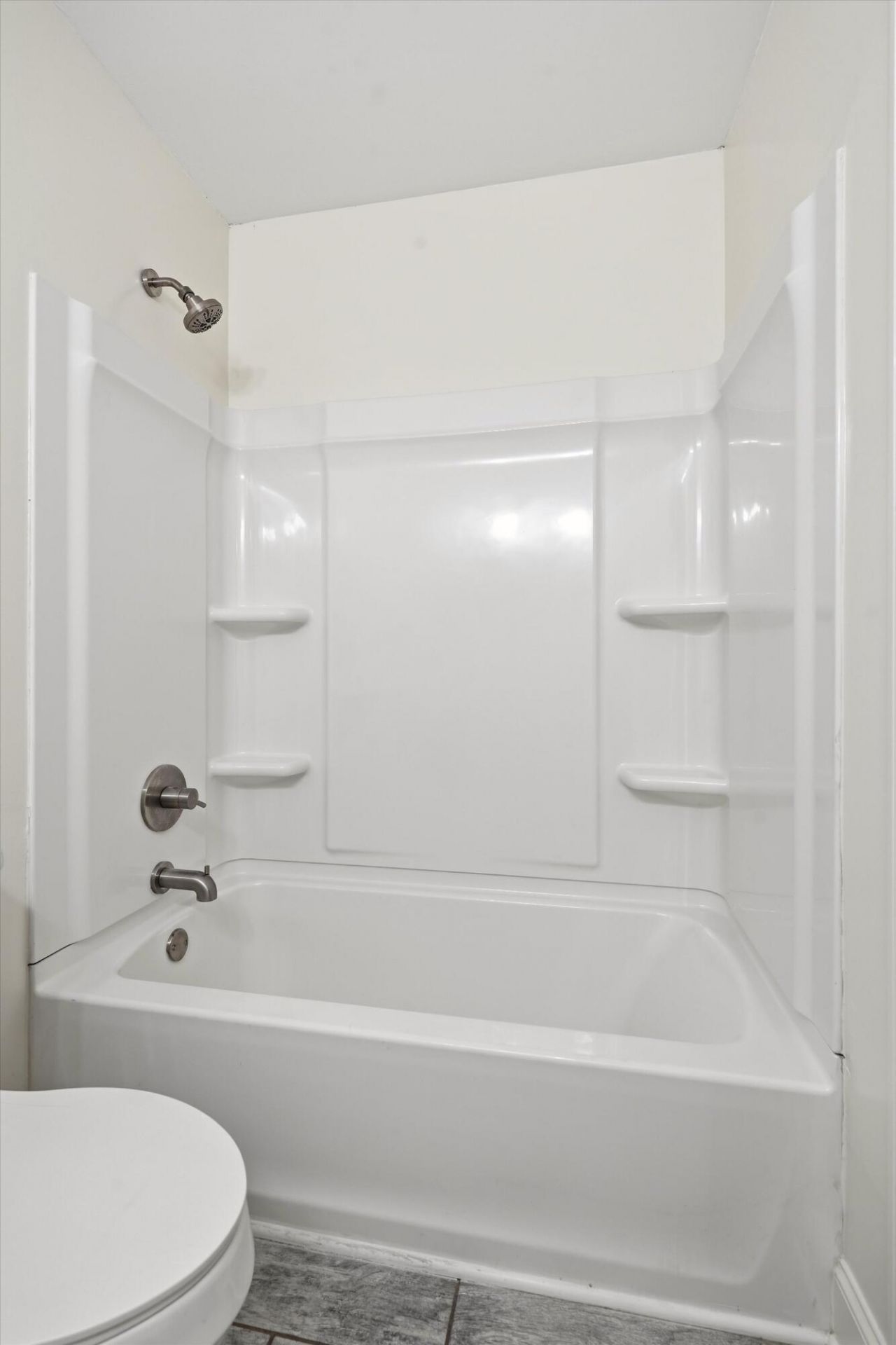 106 Cambell Court Photo 23