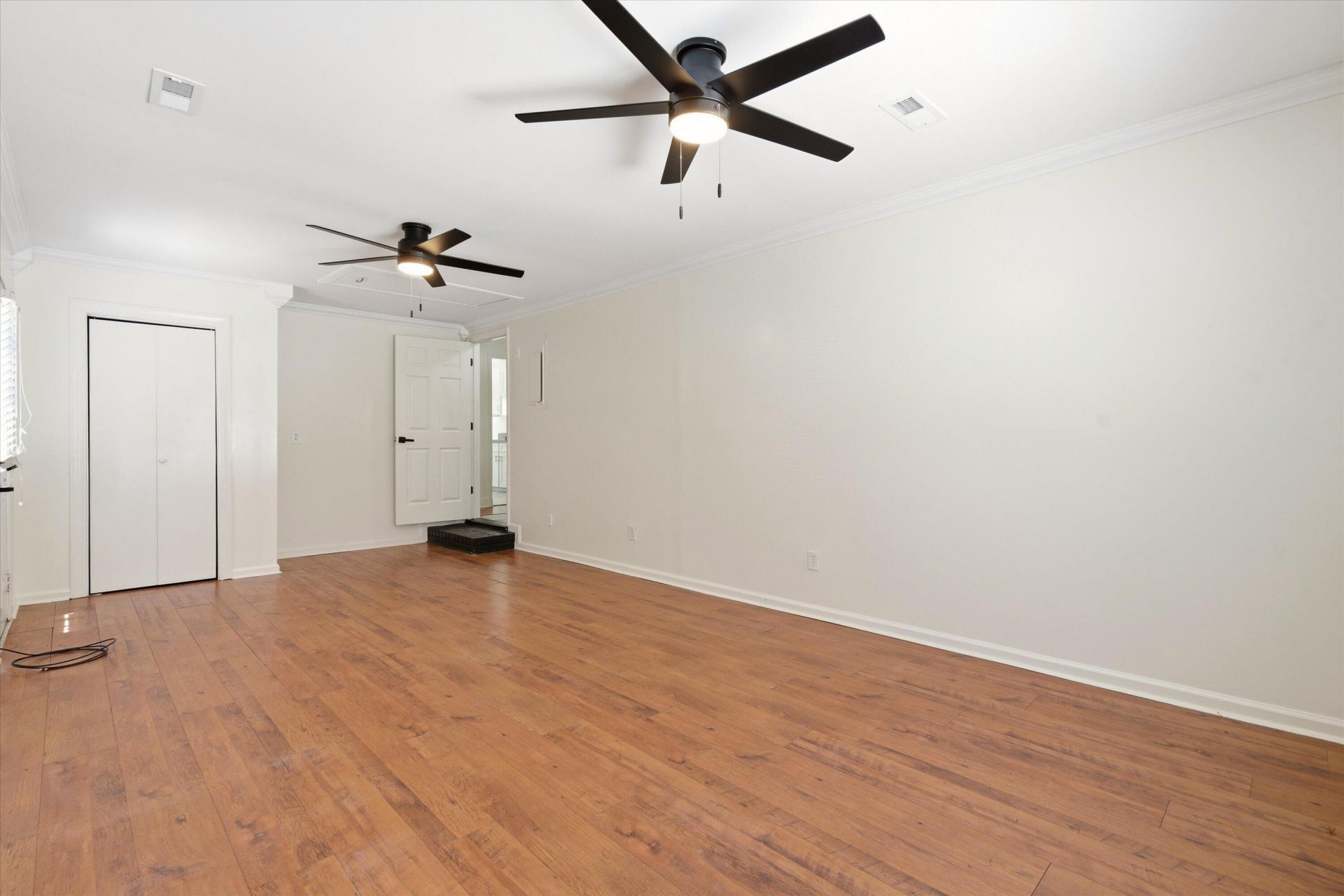106 Cambell Court Photo 24