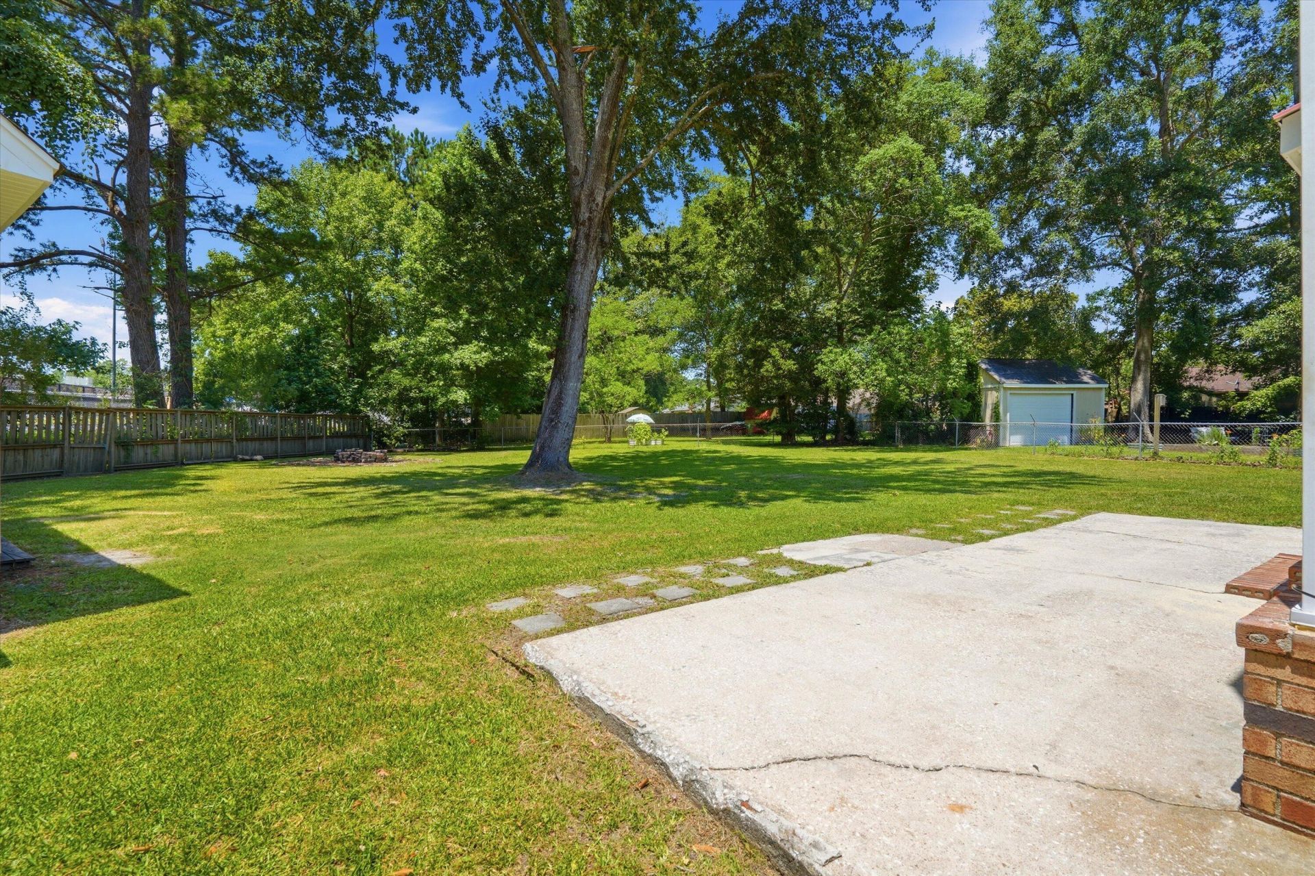 106 Cambell Court Photo 28