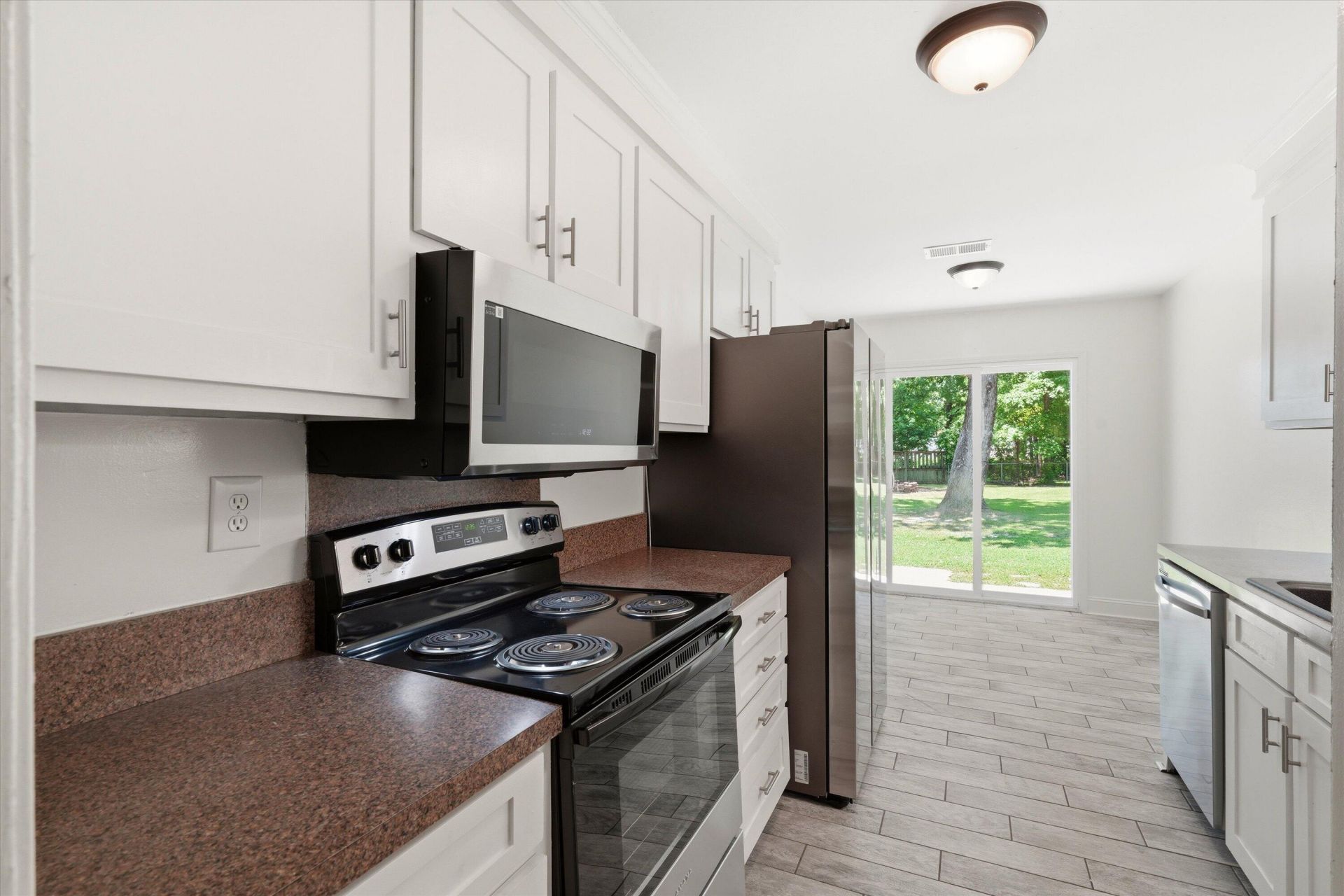 106 Cambell Court Photo 9