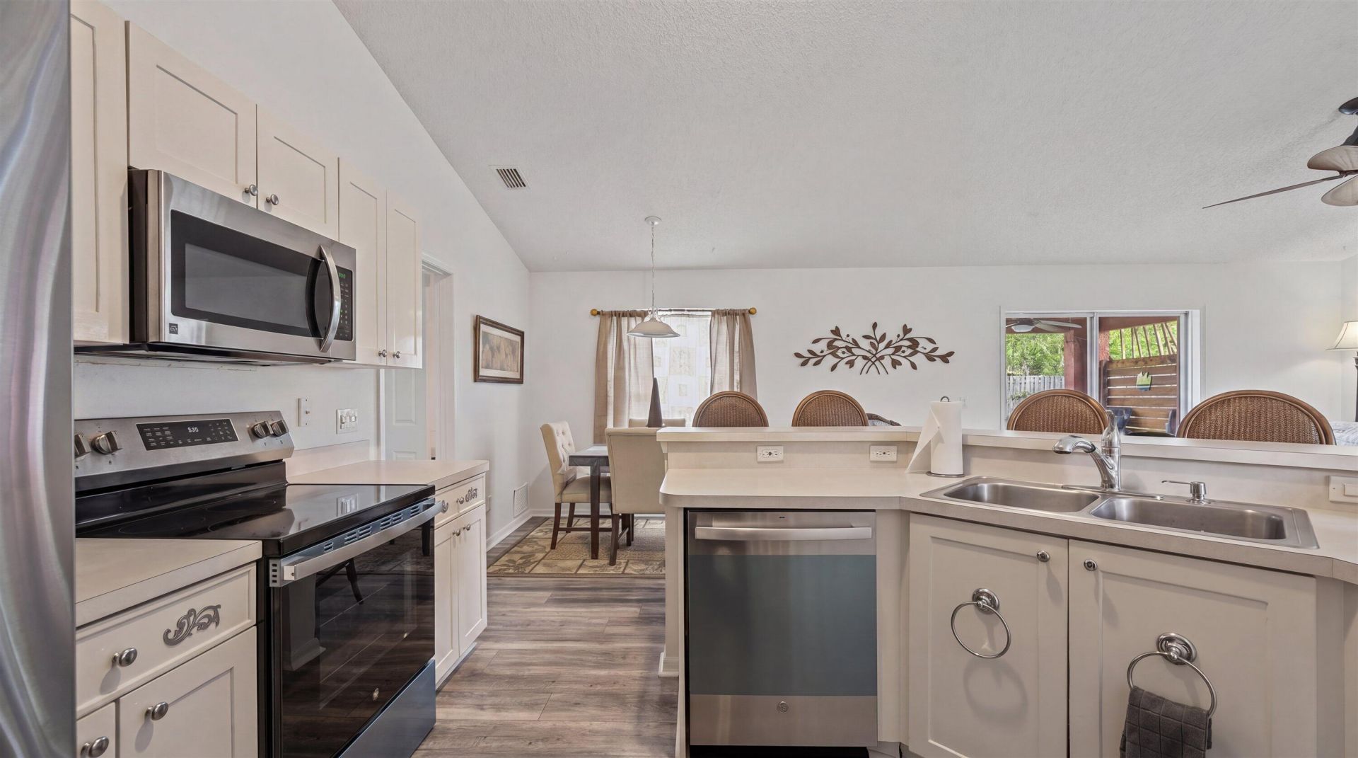 2472 SW Page Circle, Port Saint Lucie, FL 34953 Photo