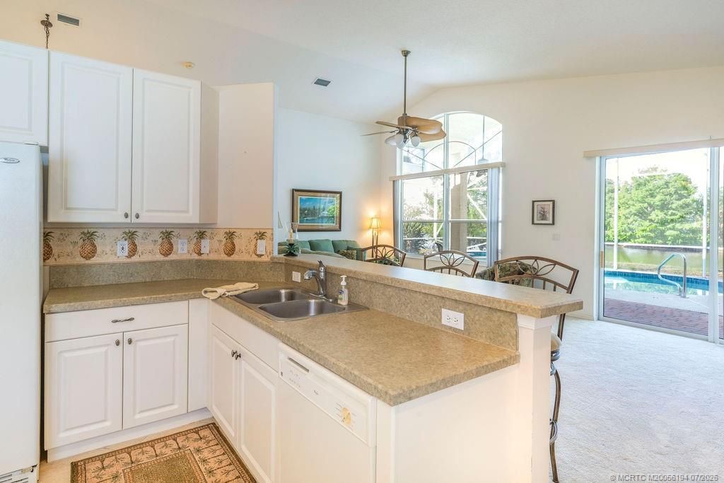 2096 NW Marsh Rabbit Lane , Jensen Beach, FL 34957 Photo