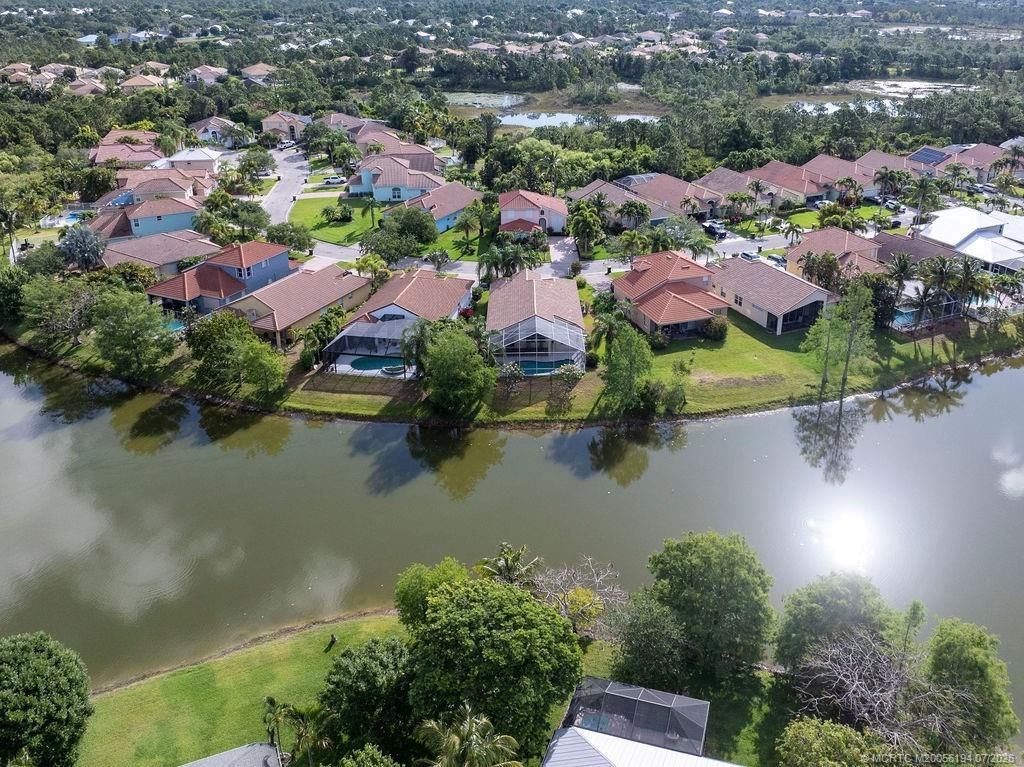 2096 NW Marsh Rabbit Lane , Jensen Beach, FL 34957 Photo