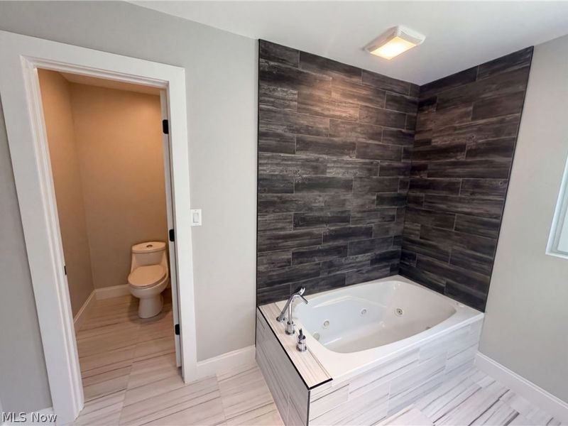 37045 Chagrin Boulevard, Chagrin Falls, OH 44022 Photo 26