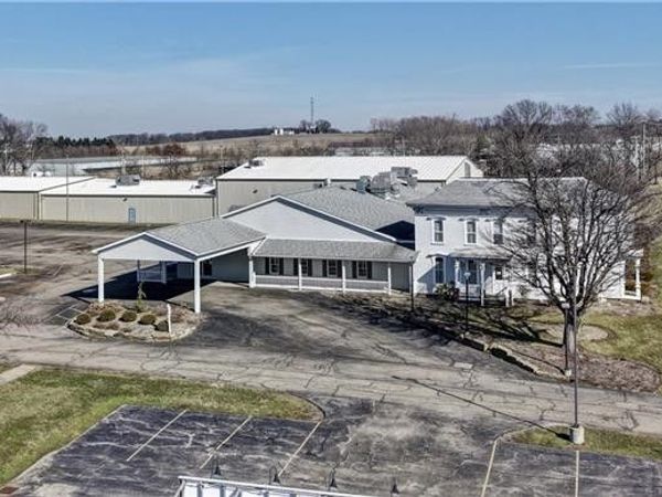 14278 Lincoln Way E, Dalton, OH 44618