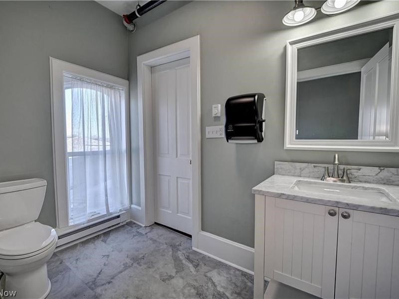 14278 Lincoln Way E, Dalton, OH 44618 Photo 13