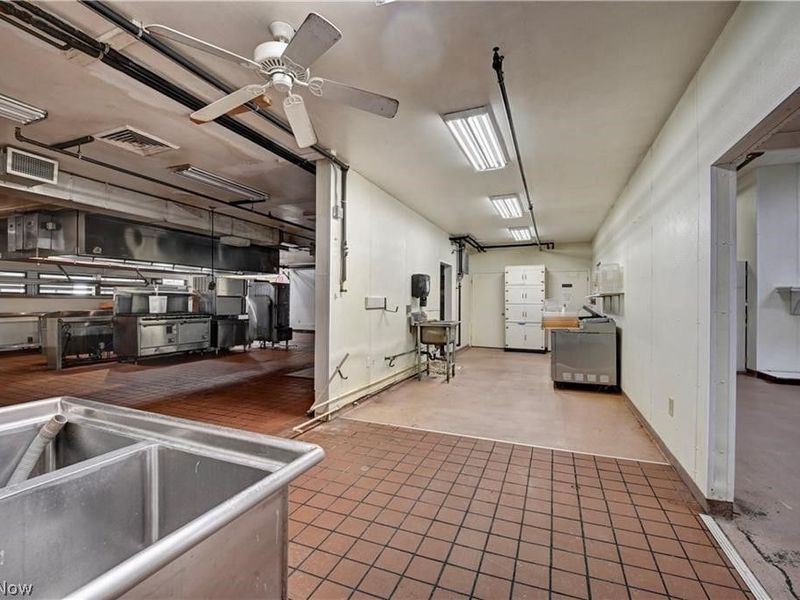 14278 Lincoln Way E, Dalton, OH 44618 Photo 9