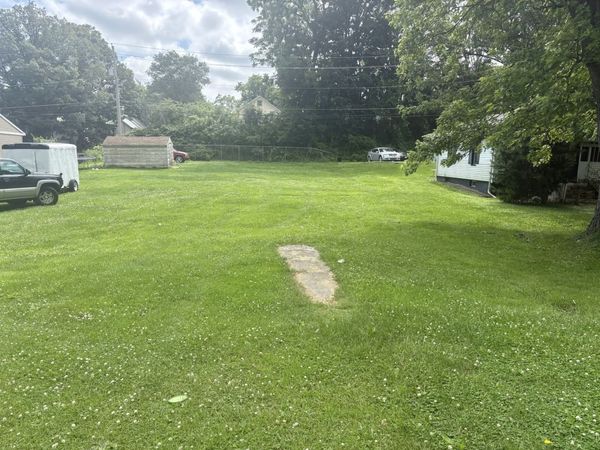 1333 Bridge Avenue , Davenport, IA 52803