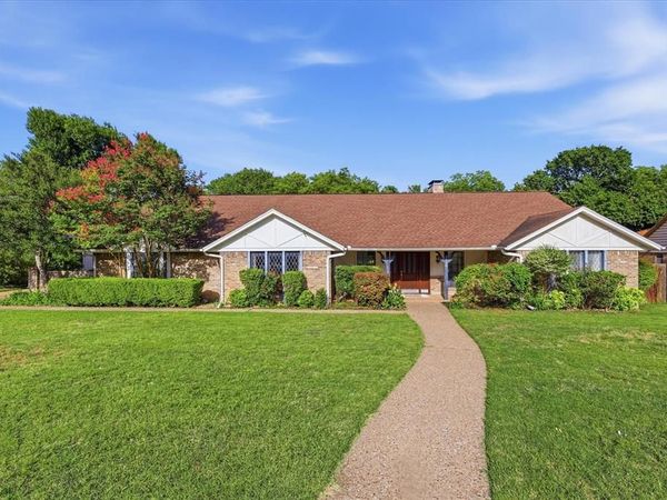 1116 Spring Lake Drive, Duncanville, TX 75137