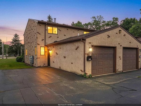 2529 FOND DU LAC ROAD, Oshkosh, WI 54902