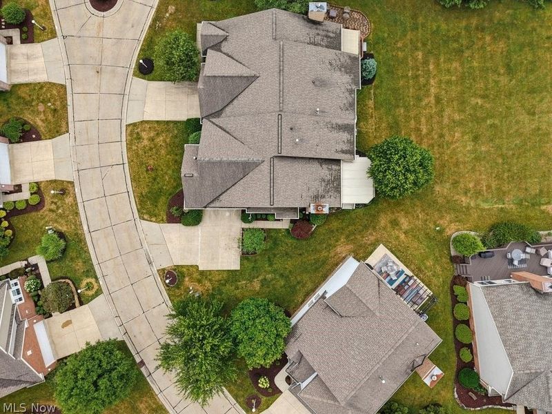 8578 Pine Creek Lane, Northfield, OH 44067 Photo 39