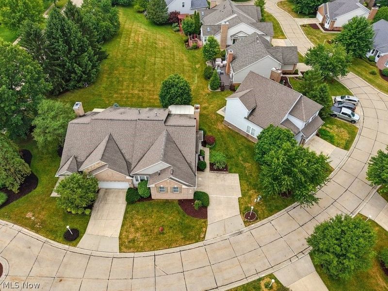 8578 Pine Creek Lane, Northfield, OH 44067 Photo 40
