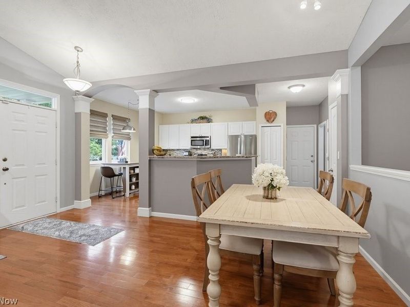 8578 Pine Creek Lane, Northfield, OH 44067 Photo 7