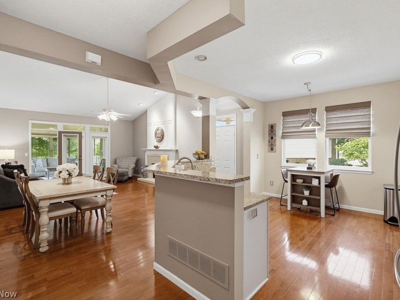 8578 Pine Creek Lane, Northfield, OH 44067 Photo 8