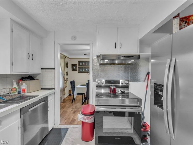 3962 Grosvenor Road, South Euclid, OH 44118 Photo 12
