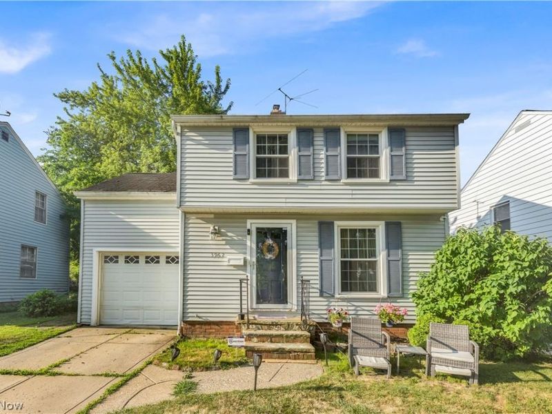 3962 Grosvenor Road, South Euclid, OH 44118 Photo 2