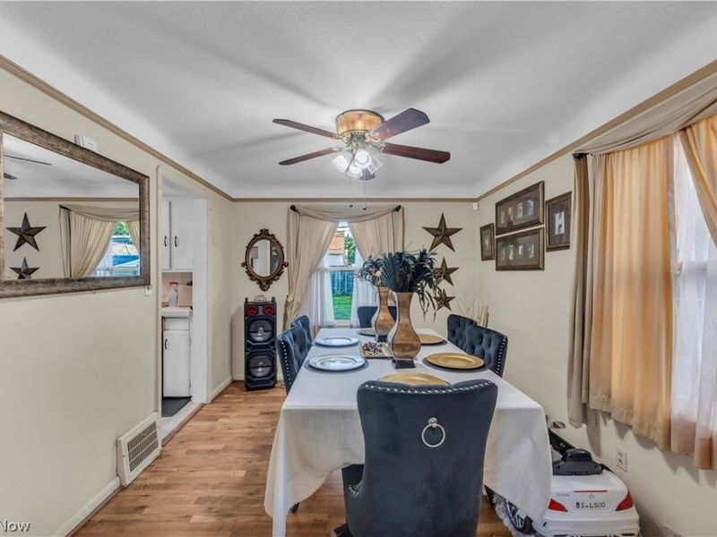 3962 Grosvenor Road, South Euclid, OH 44118 Photo 7