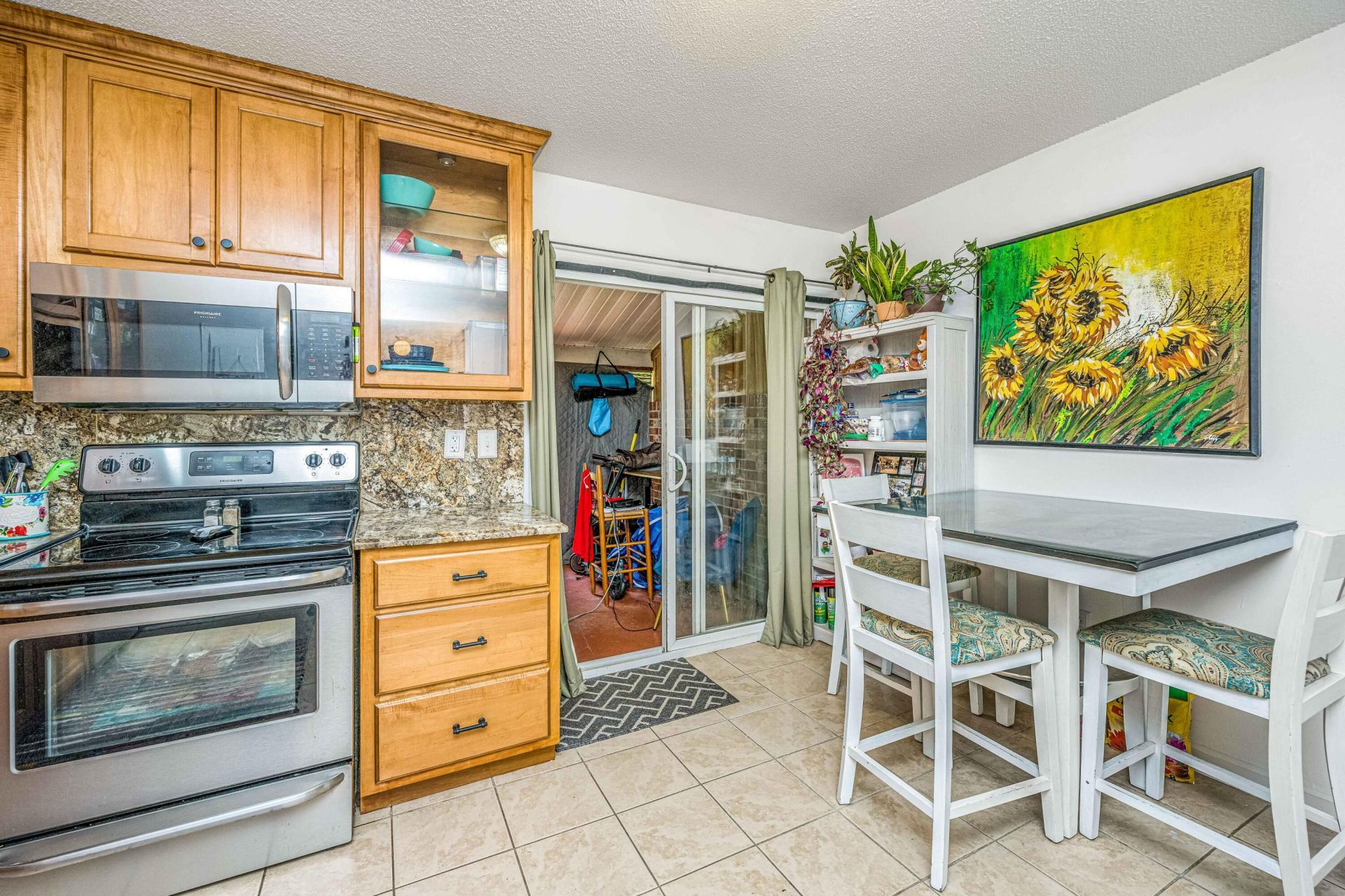 1852 Mepkin Road Photo 11