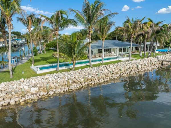 497 River Prado, Fort Pierce, FL 34946