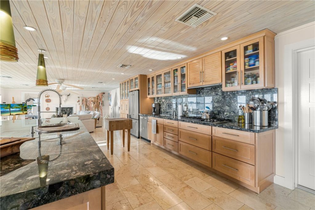 497 River Prado, Fort Pierce, FL 34946 Photo