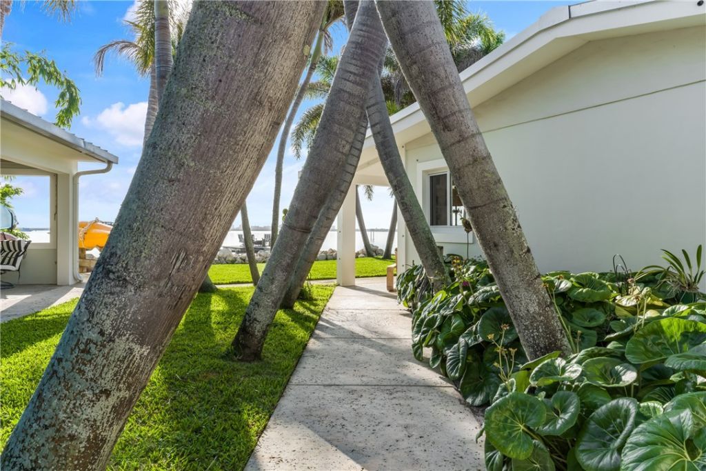497 River Prado, Fort Pierce, FL 34946 Photo